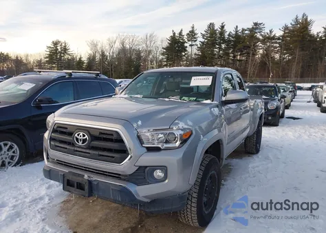 2016 Toyota Tacoma Sr5 V6 z USA, uszkodzony, nr VIN 5TFSZ5AN9GX001994